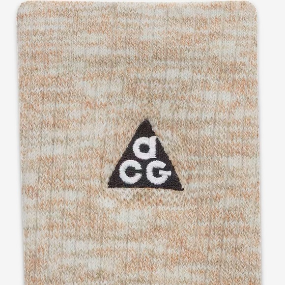 Nike ACG Outdoor Cushioned Crew Socks - Picture 4 of 4